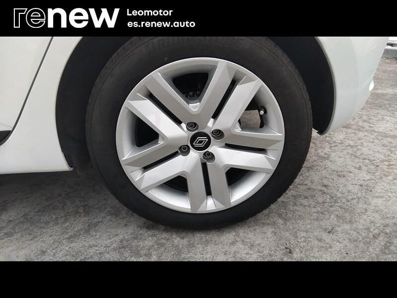 Usado Renault Clio V Evolution 90 CV (66 kW) 2023 Blanco Berlina