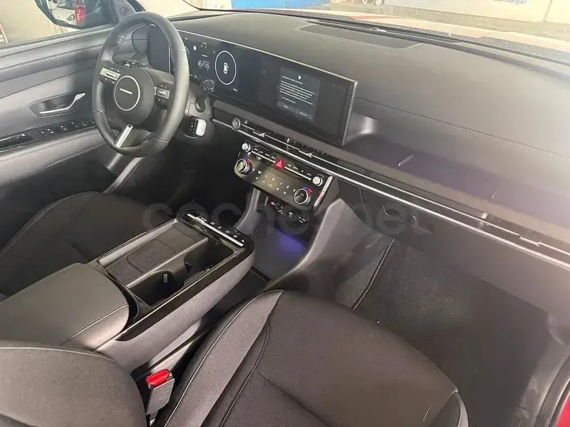 Nuevo Hyundai Tucson 252 CV (185 kW) 2026 Granate SUV