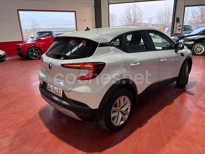 Usado Renault Captur Intens 100 CV (73 kW) 2022 Blanco SUV