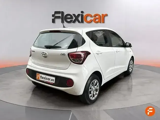 Usado Hyundai i10 66 CV (48 kW) 2019 Blanco Utilitario
