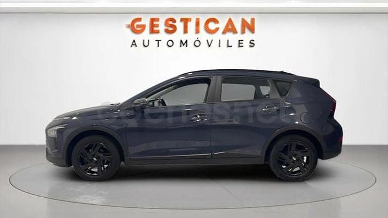 Usado Hyundai Bayon 100 CV (73 kW) 2022 Azul SUV