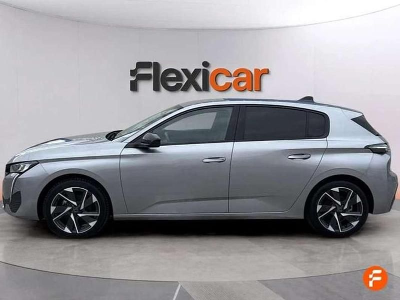 Usado Peugeot 308 Allure 131 CV (96 kW) 2024 Gris Utilitario