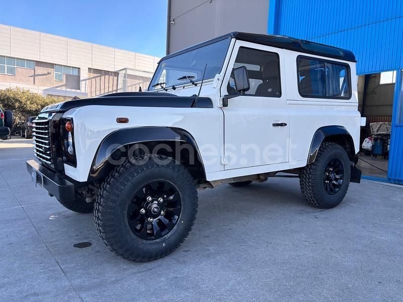 Usado Land Rover Defender SE 122 CV (89 kW) 2008 Blanco Familiar
