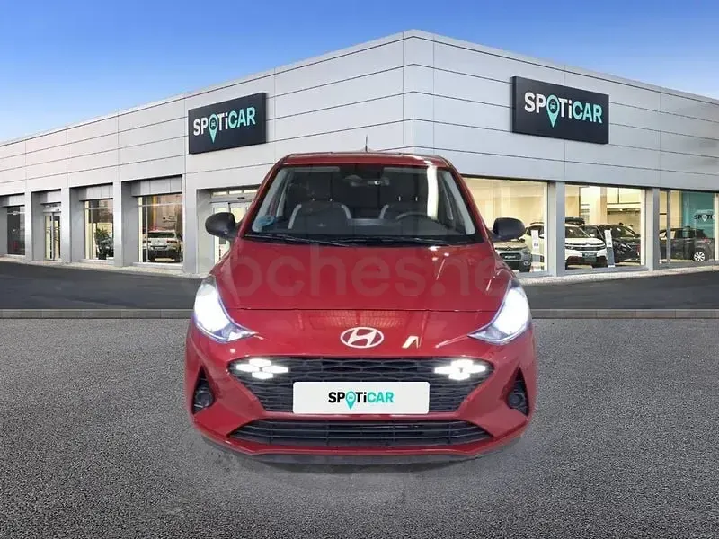 Używany Hyundai i10 67 KM (49 kW) 2024 Czerwony Hatchback