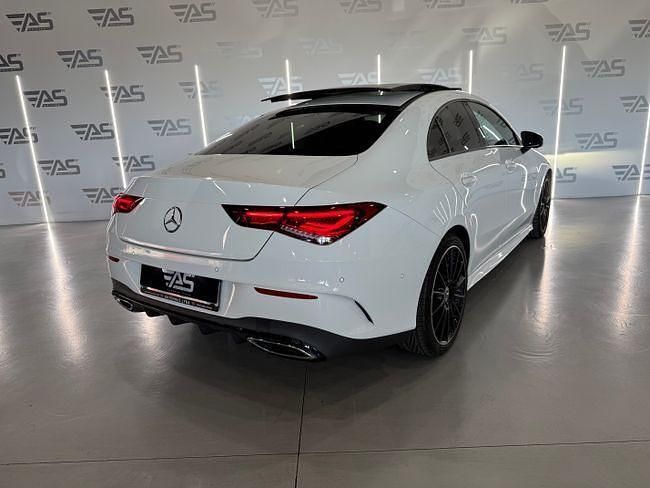 Usado Mercedes CLA220 190 CV (139 kW) 2020 Blanco Berlina