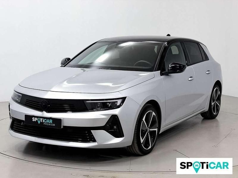 Usado Opel Astra 131 CV (96 kW) 2024 Gris Berlina