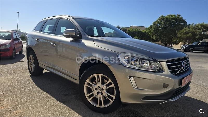 Gris / plata Usado 2014 Volvo XC60 Momentum SUV | 14.000 € (Super precio) - Imagen 1/4