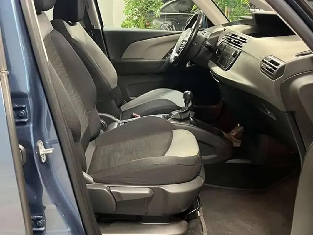 Usado Citroën C4 Feel 131 CV (96 kW) 2016 Azul Utilitario