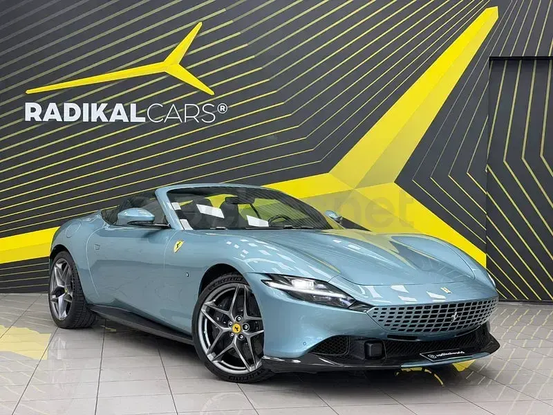 Nuevo Ferrari Roma 620 CV (456 kW) 2025 Azul Descapotable