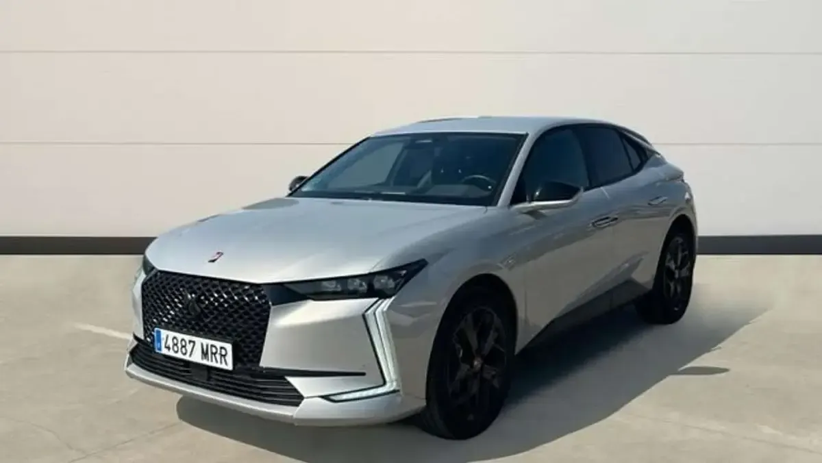 Usado DS Automobiles DS4 Performance 131 CV (96 kW) 2024 Gris SUV