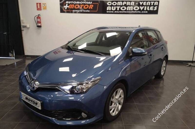 Azul Usado 2018 Toyota Auris Hybrid Active Utilitario | 16.500 € (Un poco caro) - Imagen 1/4