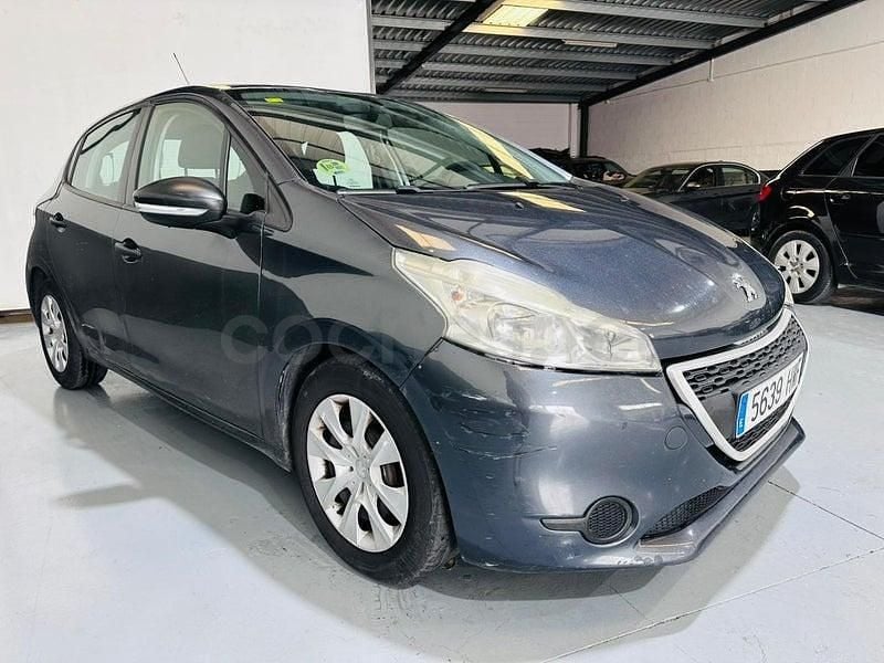 Usado Peugeot 208 Business-Line 68 CV (50 kW) 2014 Gris / plata Utilitario