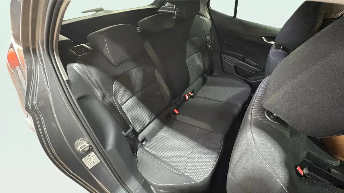 Usado Skoda Fabia Ambition 150 CV (110 kW) 2022 Gris Utilitario
