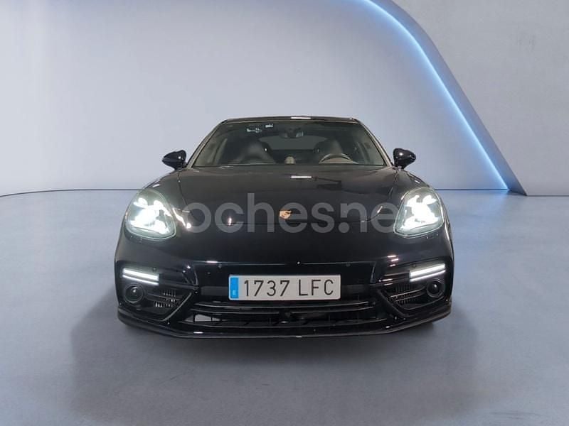 Usado Porsche Panamera Turbo S Executive 680 CV (500 kW) 2018 Negro Berlina