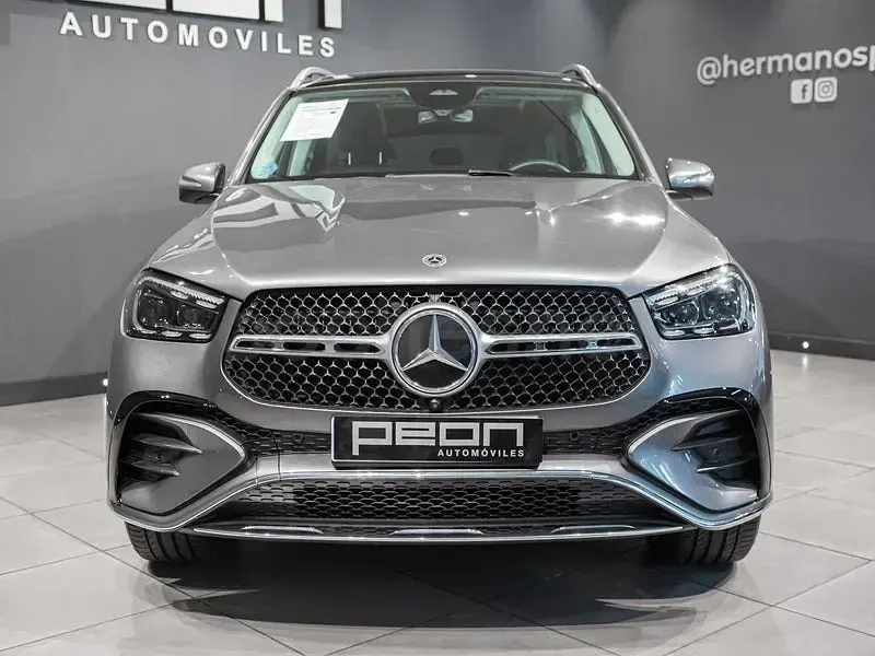 Usado Mercedes GLE300 269 CV (197 kW) 2024 Gris / plata SUV