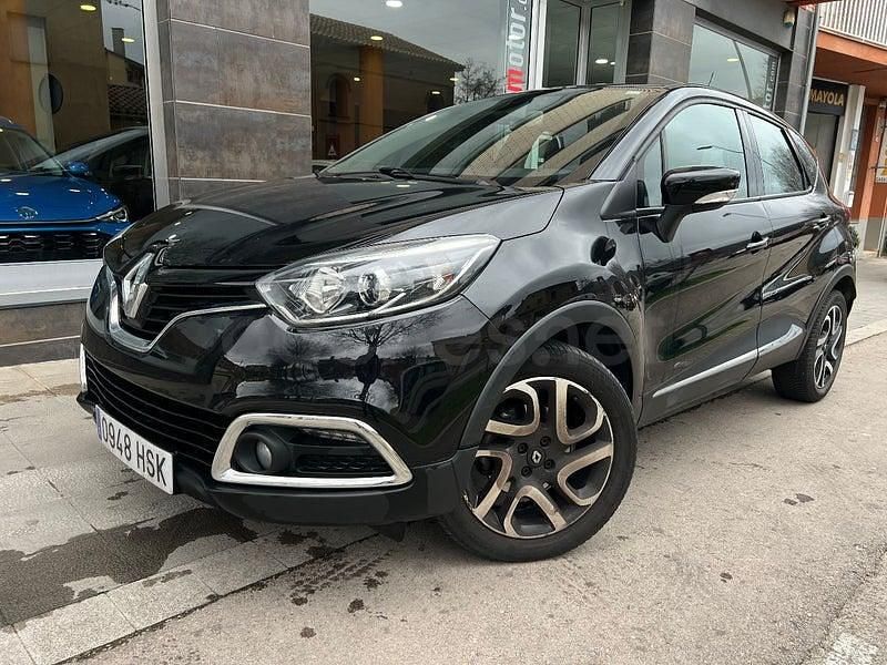 Usado Renault Captur Zen 120 HP (88 kW) 2013 Preto SUV