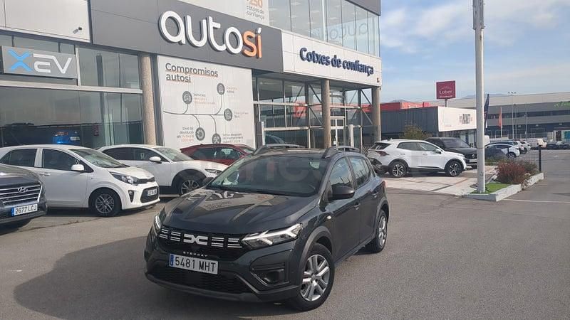 Usado Dacia Sandero Essentiel 101 CV (74 kW) 2023 Negro Berlina