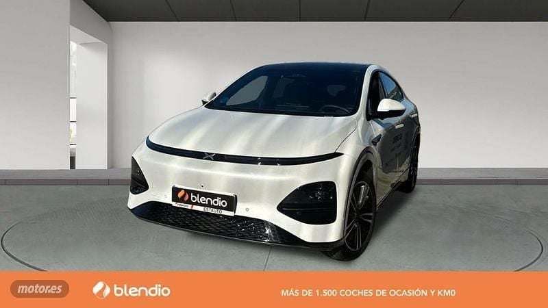 Blanco Usado 2025 XPENG G6 RWD Standard Range SUV | 39.000 € - Imagen 1/4