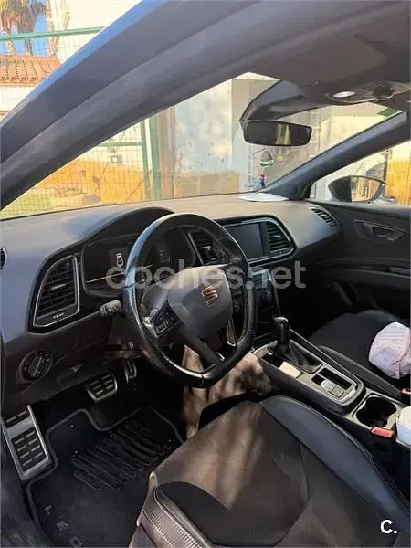 Usado Seat Leon CUPRA 290 CV (213 kW) 2019 Gris / plata Berlina