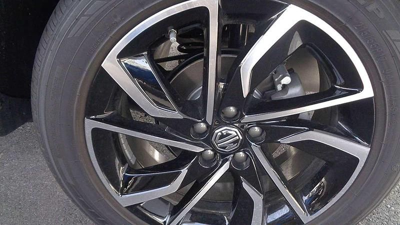 Usado MG ZS Luxury 106 CV (77 kW) 2024 SUV