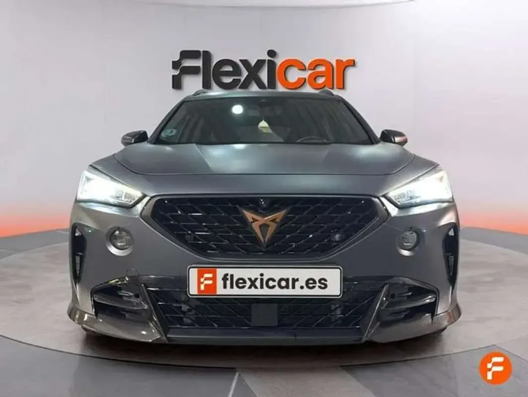 Usado Cupra Formentor VZ 390 CV (286 kW) 2022 Gris SUV
