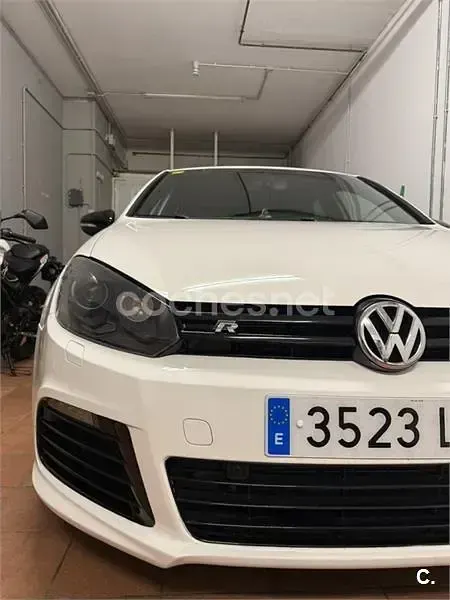 Usado VW Golf VII R 270 CV (198 kW) 2012 Blanco Berlina