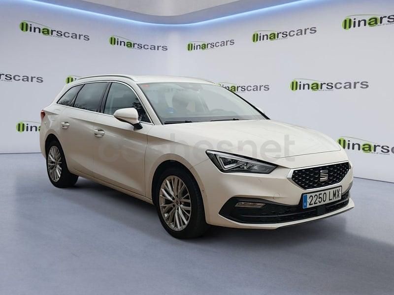 Usado Seat Leon XCELLENCE 204 CV (150 kW) 2021 Blanco Familiar