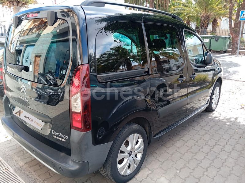 Usado Citroën Berlingo Feel 110 CV (80 kW) 2018 Negro Monovolumen
