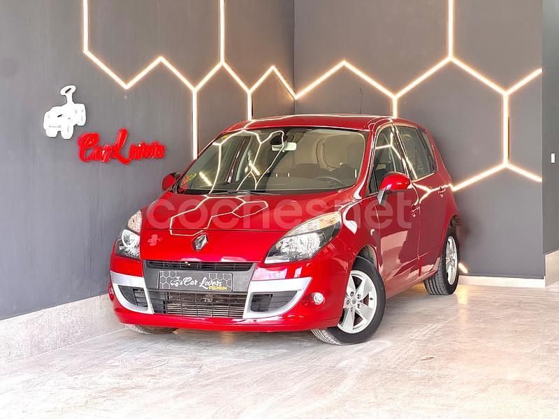 Granate Usado 2012 Renault Scénic III Dynamique Monovolumen | 7500 € (Precio justo) - Imagen 1/4