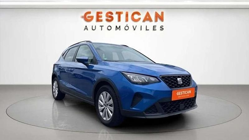 Usado Seat Arona Style 110 CV (80 kW) 2023 Azul SUV