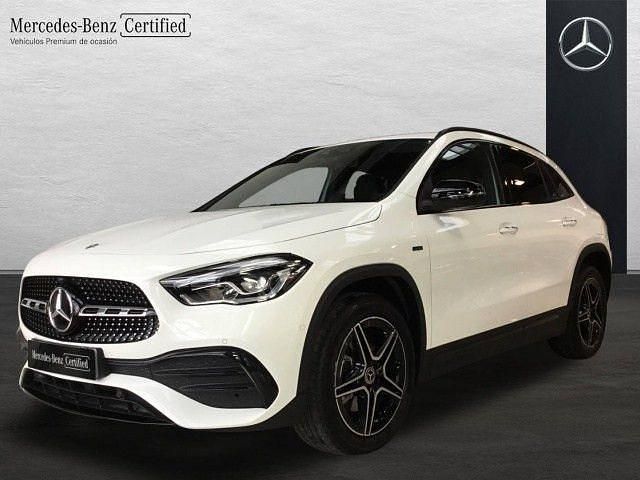 Blanco polar Usado 2021 Mercedes GLA250 AMG line SUV | 32.800 € (Precio justo) - Imagen 1/4