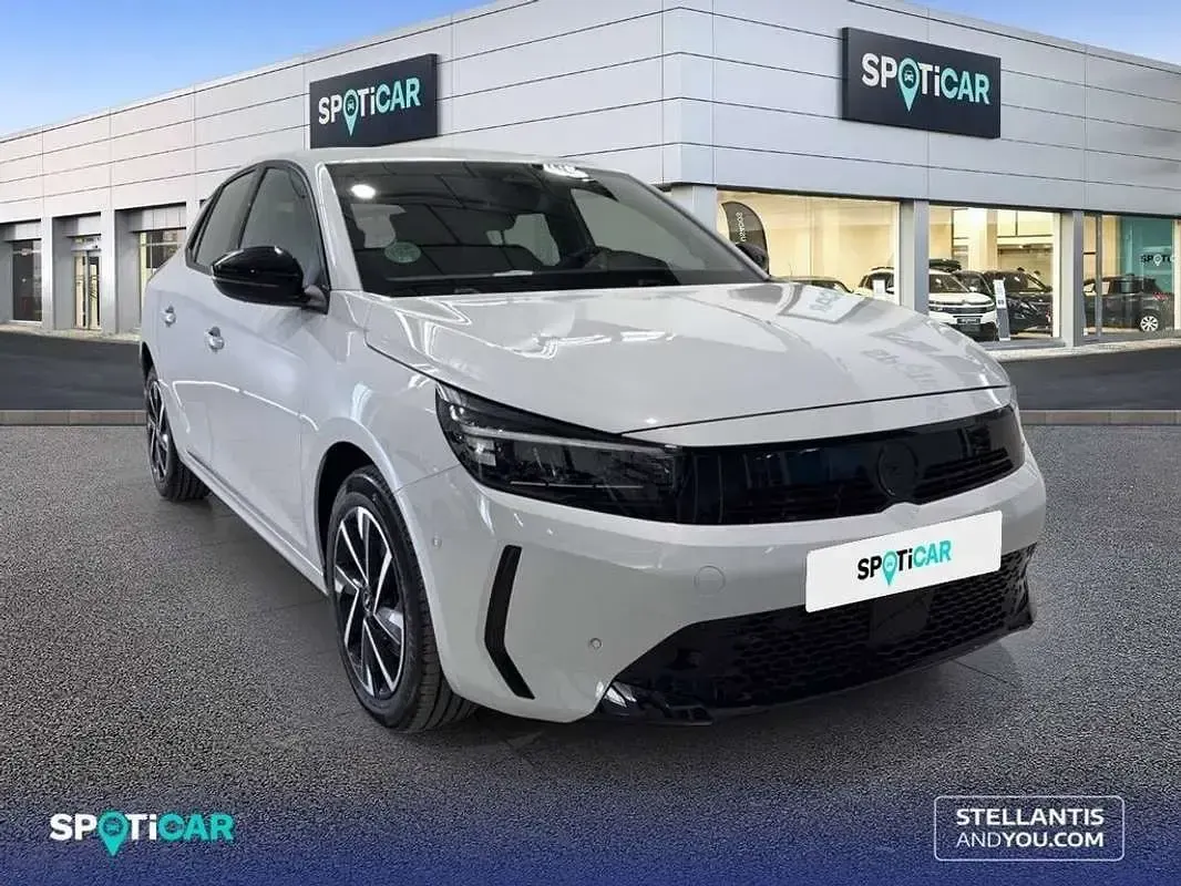Usado Opel Corsa 101 CV (74 kW) 2025 Blanco Utilitario