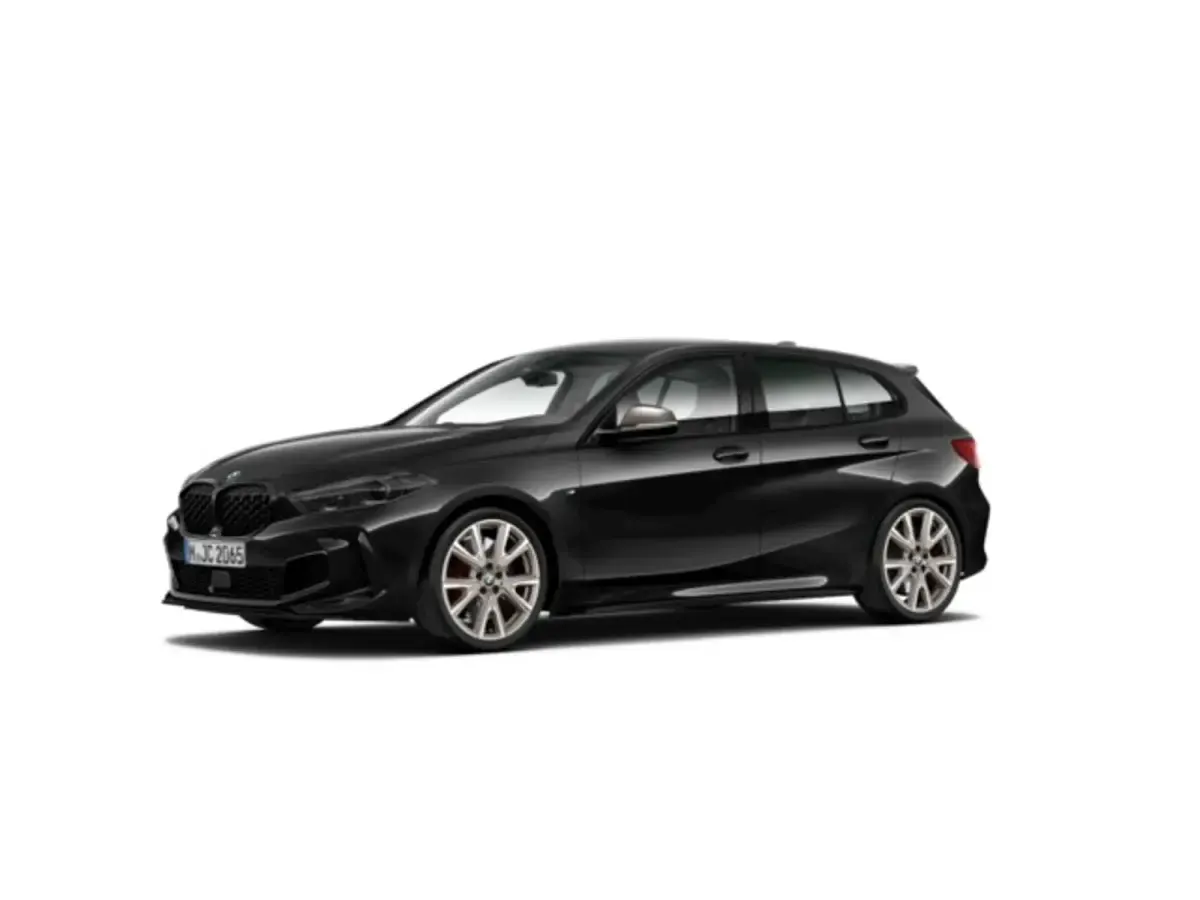 Usado BMW M135 Comfort Edition 306 CV (225 kW) 2024 Negro Utilitario