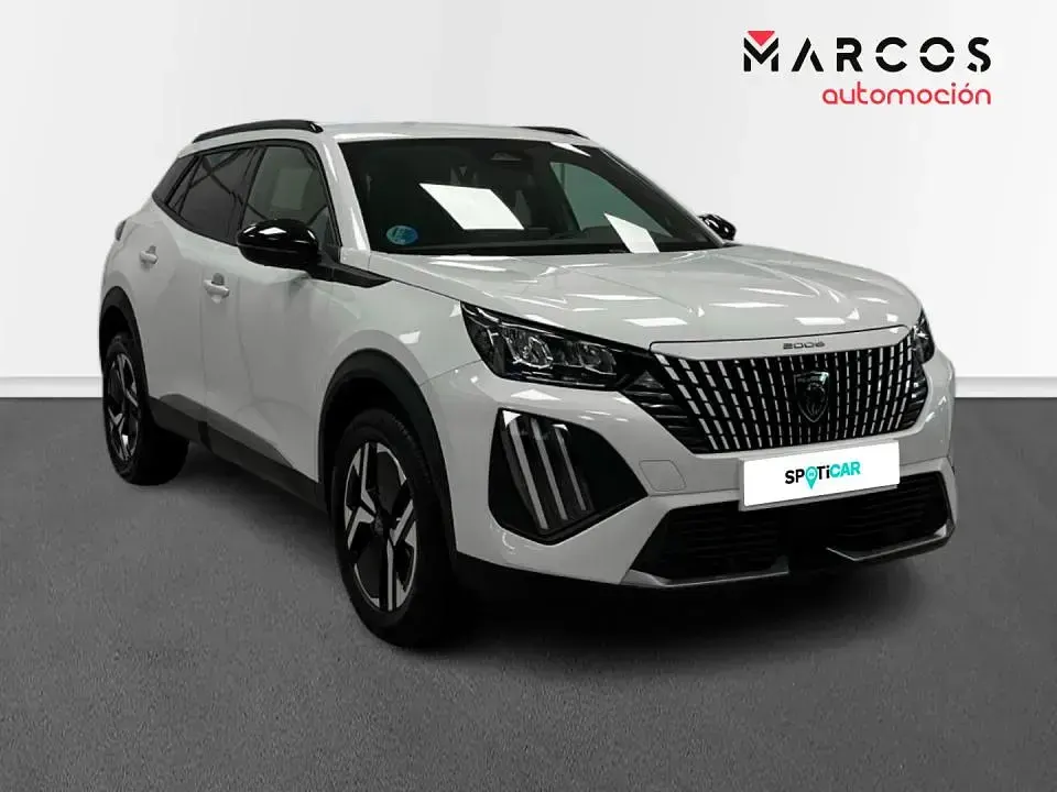 Usado Peugeot 2008 Allure 145 CV (106 kW) 2025 SUV