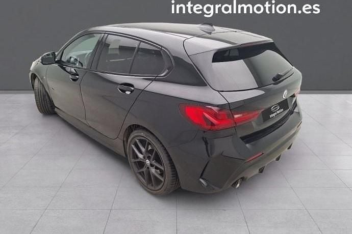 Usado BMW 116 115 HP (84 kW) 2023 Citadino