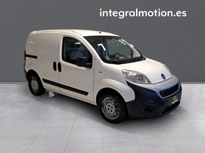 Usado Fiat Fiorino 95 CV (69 kW) 2021 Blanco Monovolumen