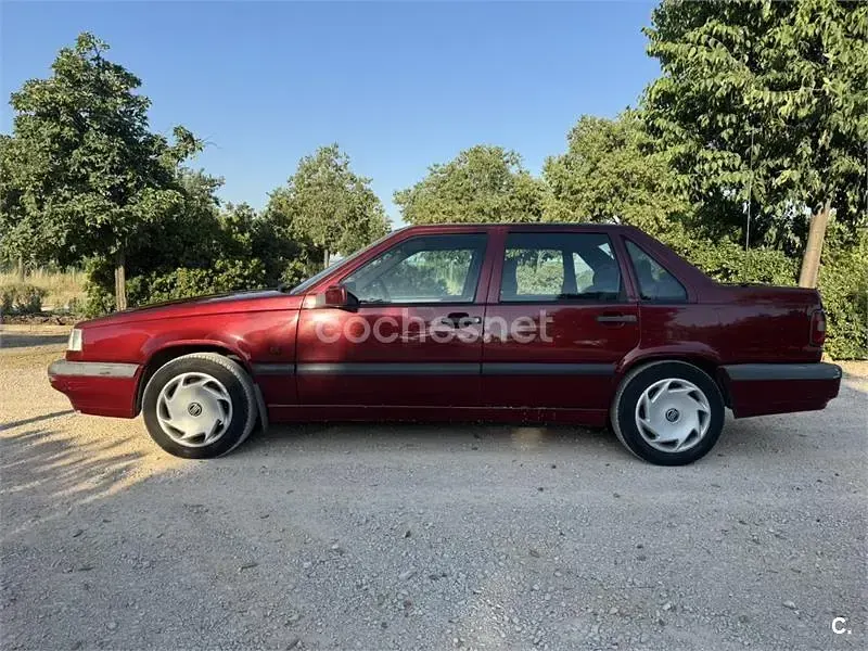 Usado Volvo 850 144 CV (105 kW) 1997 Granate Berlina