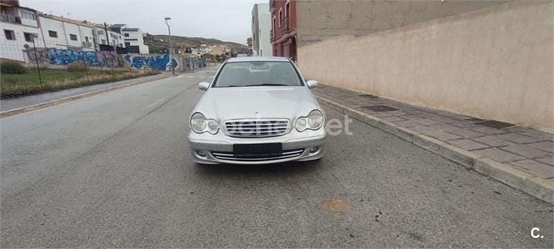 Gris / plata Usado 2006 Mercedes C200 Avantgarde Berlina | 5900 € (Precio justo) - Imagen 1/4