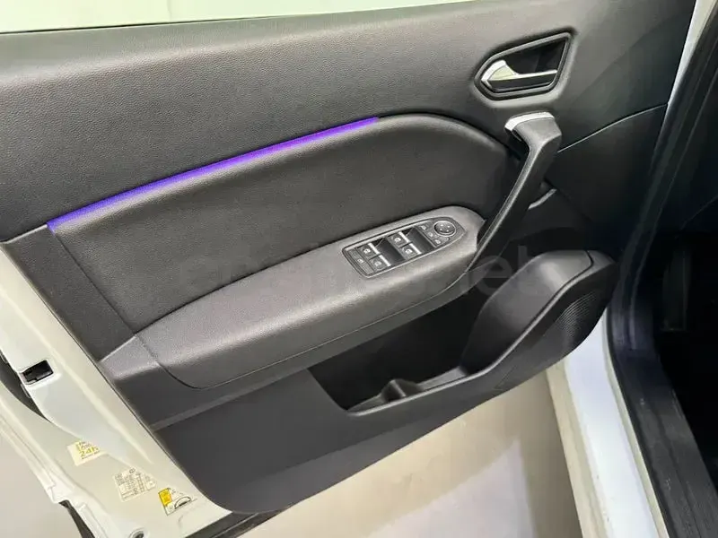 Usado Renault Captur 140 CV (102 kW) 2022 Blanco SUV
