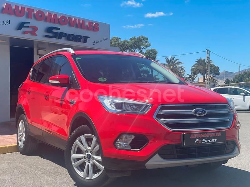Rojo Usado 2017 Ford Kuga Trend SUV | 15.900 € (Precio justo) - Imagen 1/4