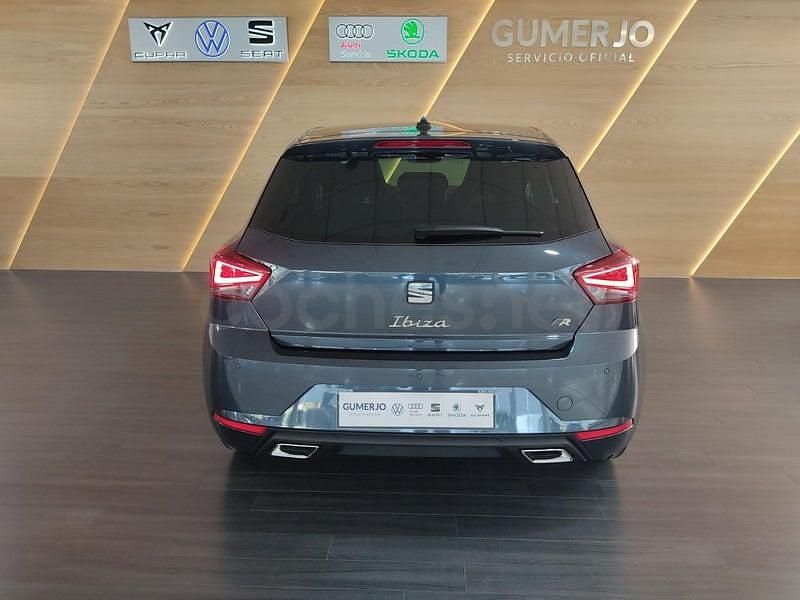 Usado Seat Ibiza FR 110 HP (80 kW) 2024 Cinzento Citadino