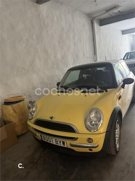 Amarillo Usado 2002 Mini ONE Utilitario | 3500 € (Precio justo) - Imagen 1/4