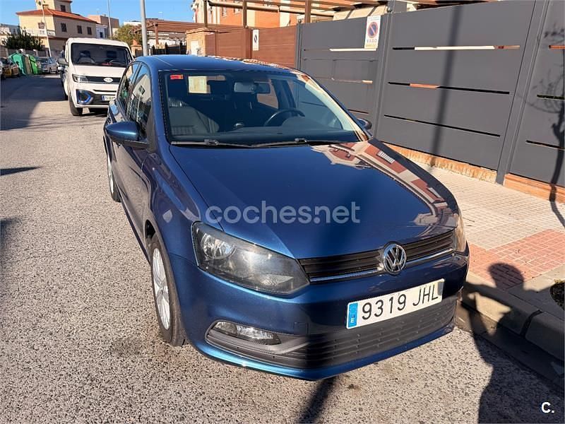 Azul Usado 2015 VW Polo Edition Berlina | 7490 € (Precio justo) - Imagen 1/4