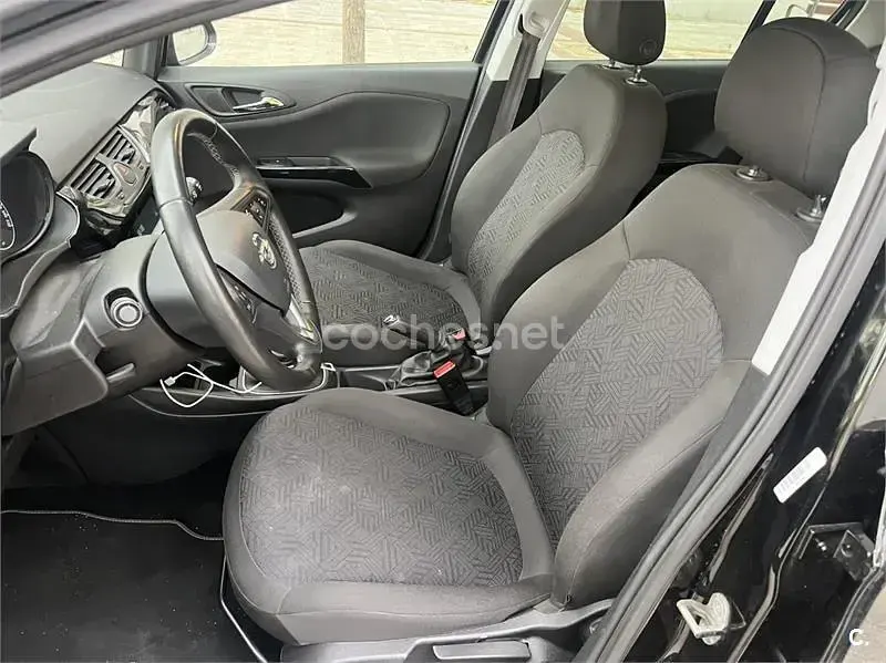 Usado Opel Corsa Design Edition 90 CV (66 kW) 2018 Negro Utilitario