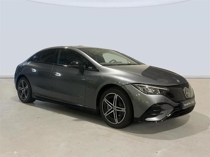 Nuevo Mercedes EQE350 AMG 235 kW (320 CV) 2025 Gris selenita Berlina