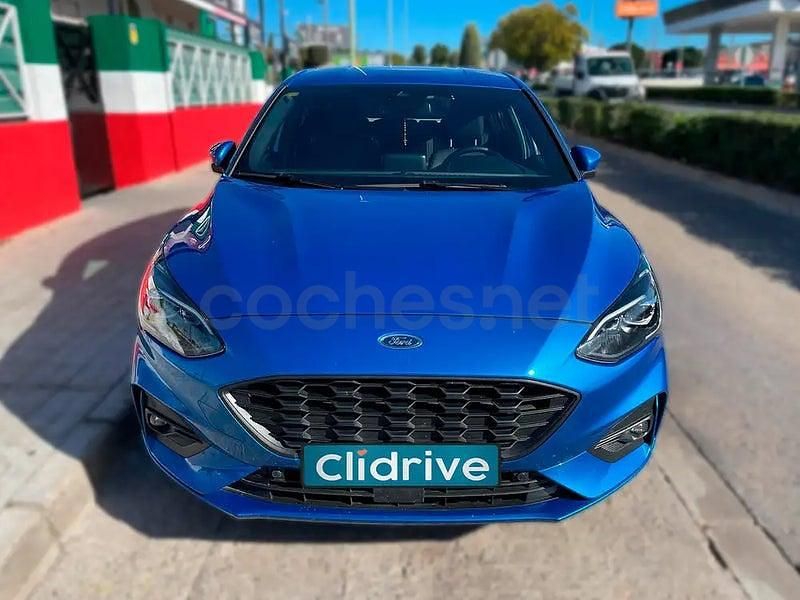 Usado Ford Focus Active X 120 CV (88 kW) 2020 Azul Berlina