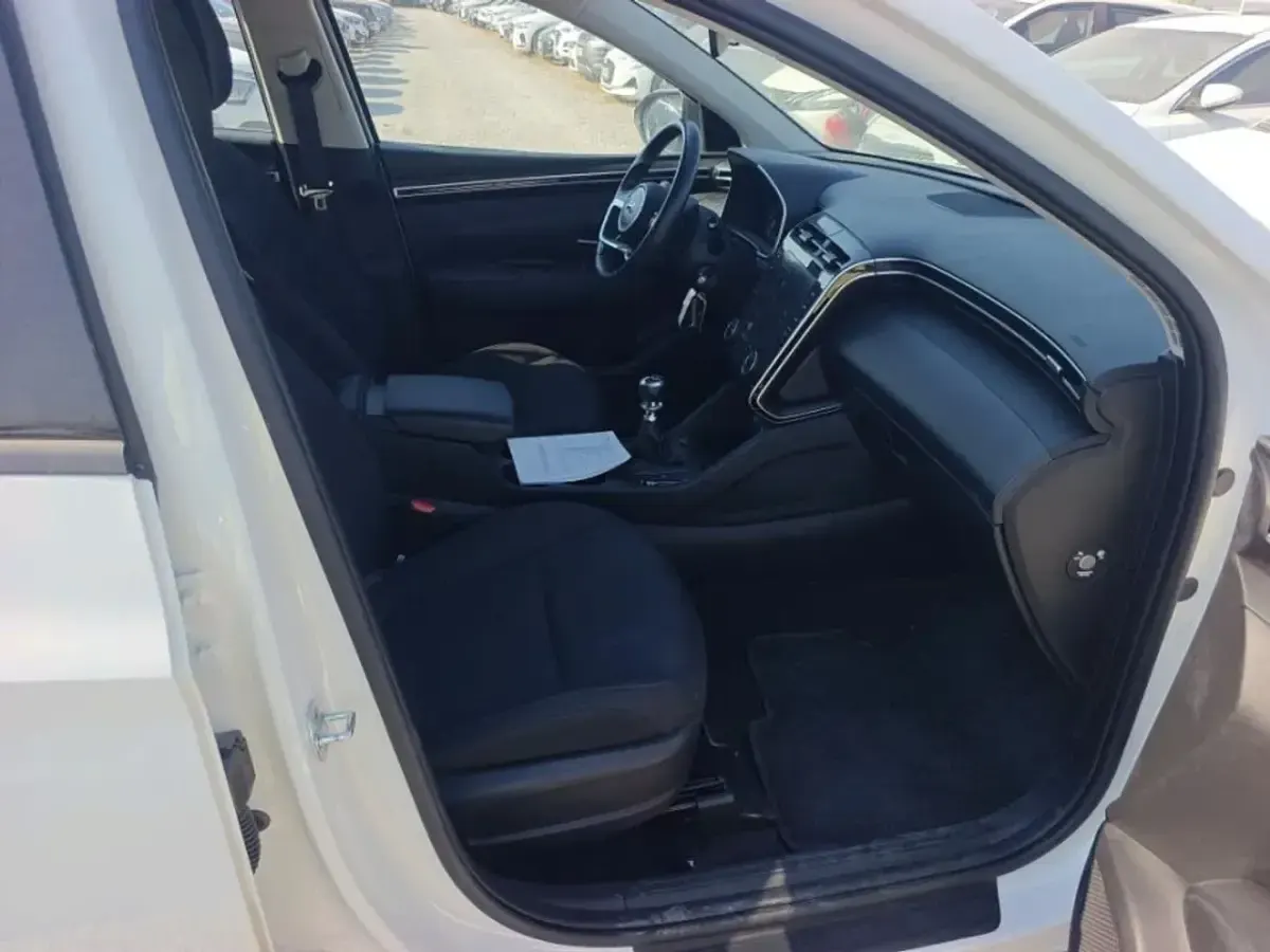 Usado Hyundai Tucson 116 CV (85 kW) 2023 Blanco SUV
