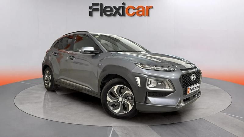 Usado Hyundai Kona 141 CV (103 kW) 2020 Gris SUV