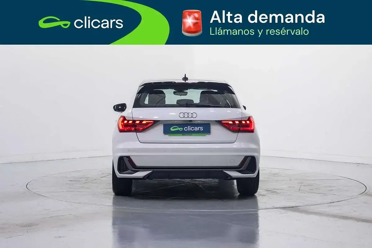 Usado Audi A1 Sportback 110 CV (80 kW) 2022 Blanco Utilitario