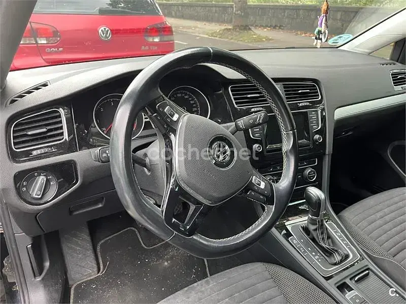 Używany VW Golf VII Advance 150 KM (110 kW) 2014 Czarny Kombi